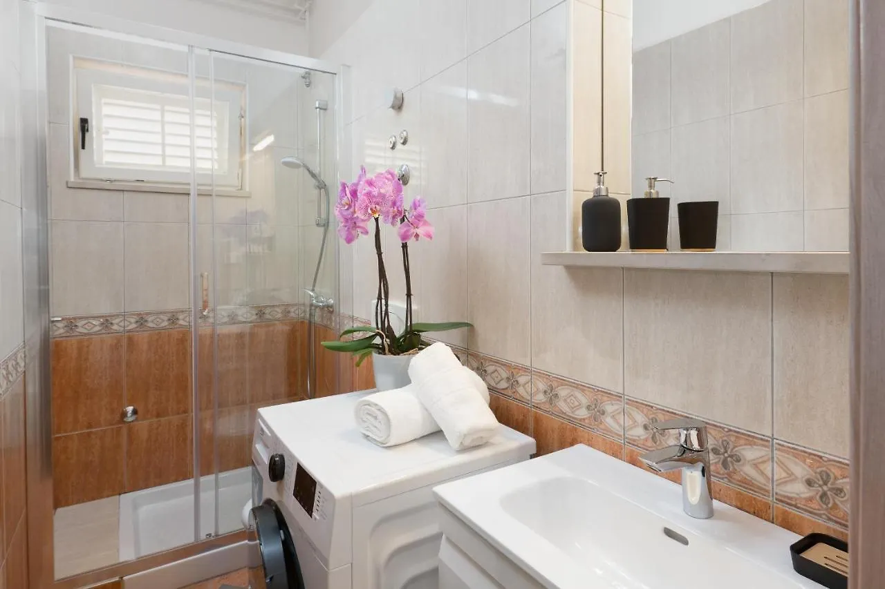 Marina Apartment Rabac