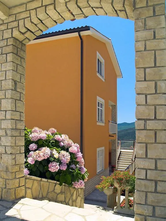 Marina Apartment Rabac 0*,